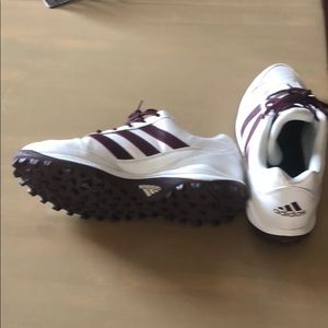 Adidas golf/turf shoe